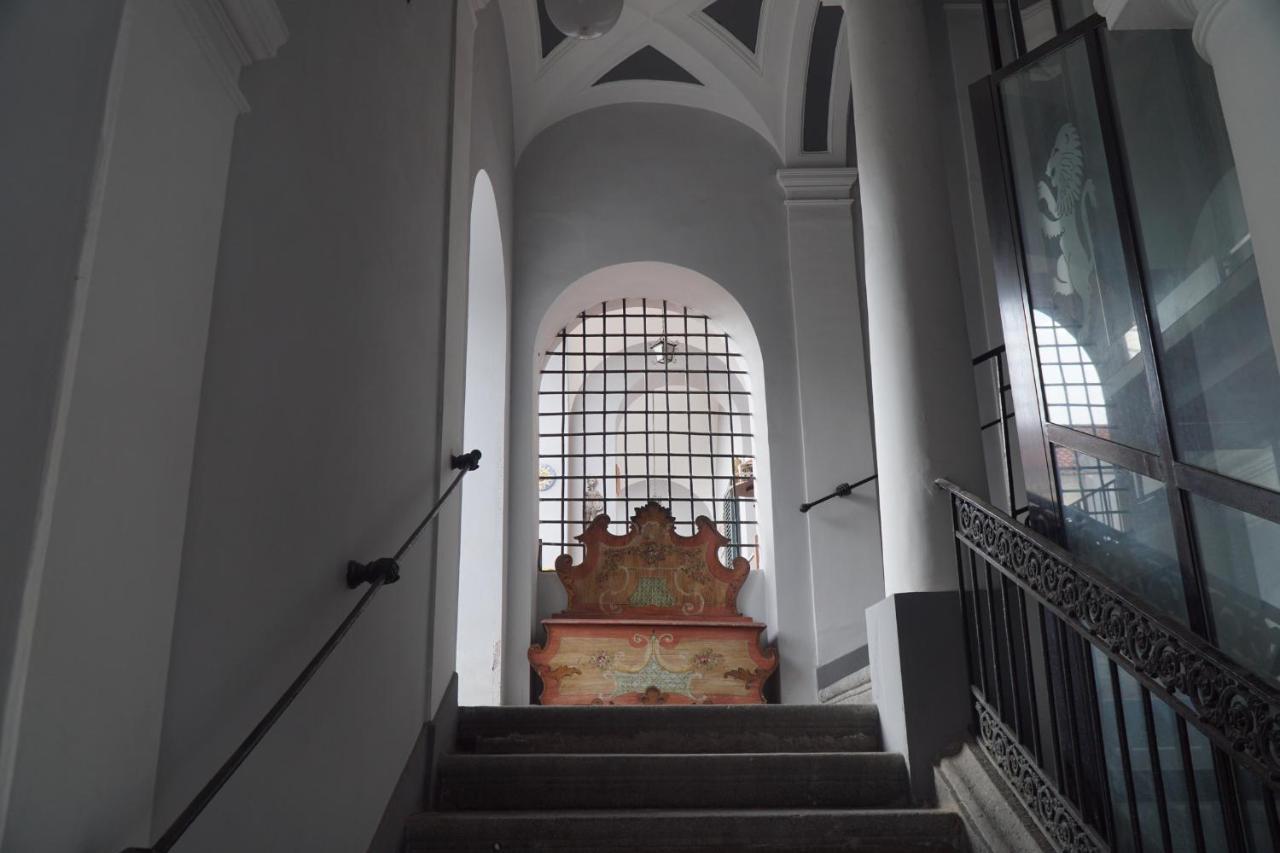 Ferienwohnung Palazzo Capece Caivano Exterior foto