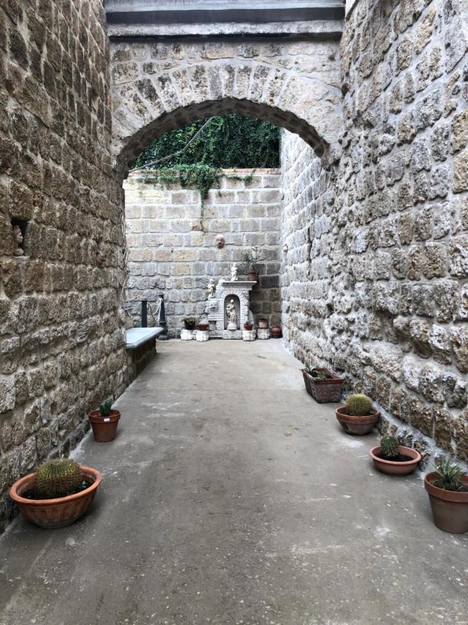 Ferienwohnung Palazzo Capece Caivano Exterior foto