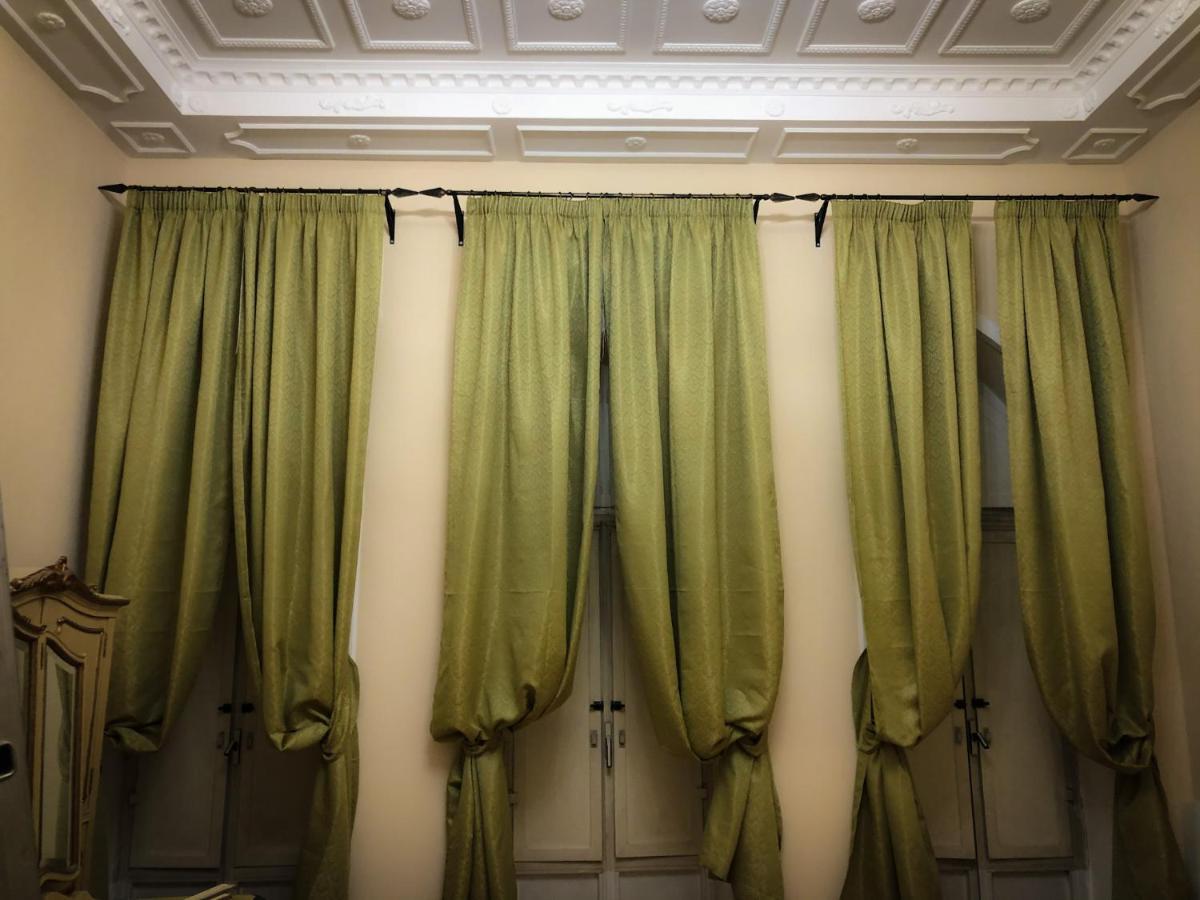 Ferienwohnung Palazzo Capece Caivano Exterior foto